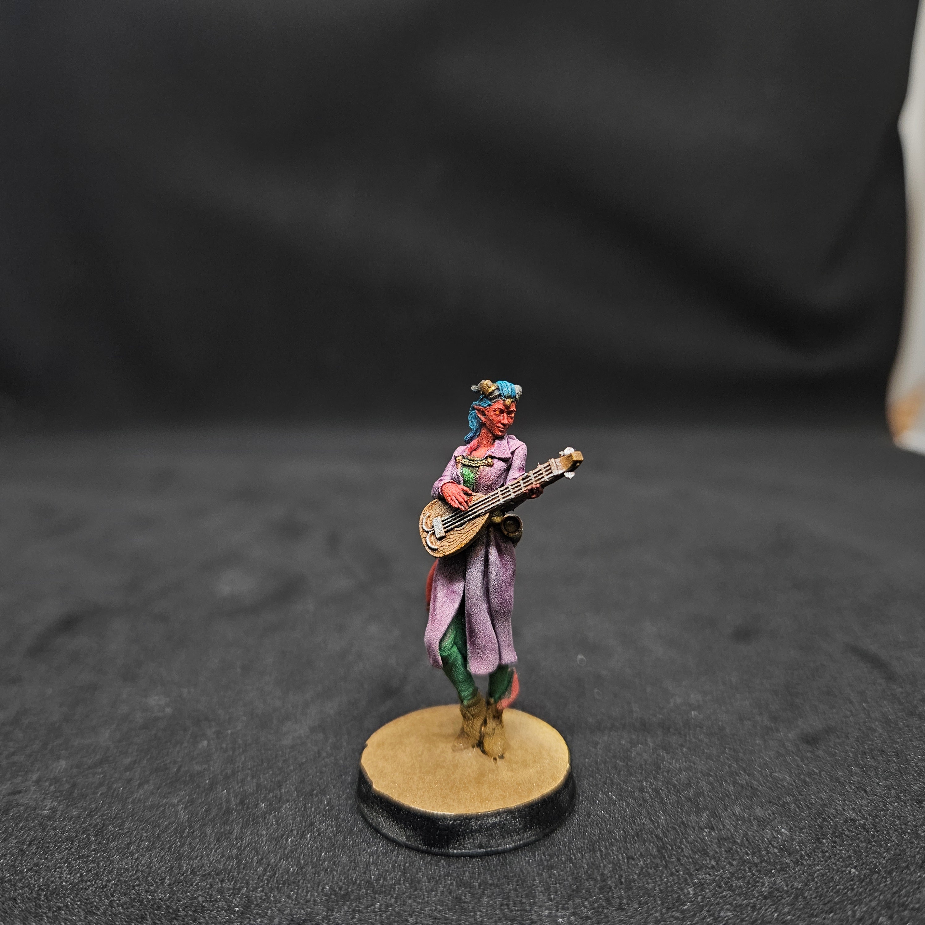 Stephina Female Tiefling Bard