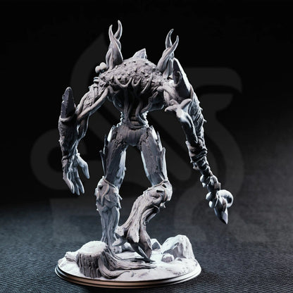 Evarak – Treant of Duskweave