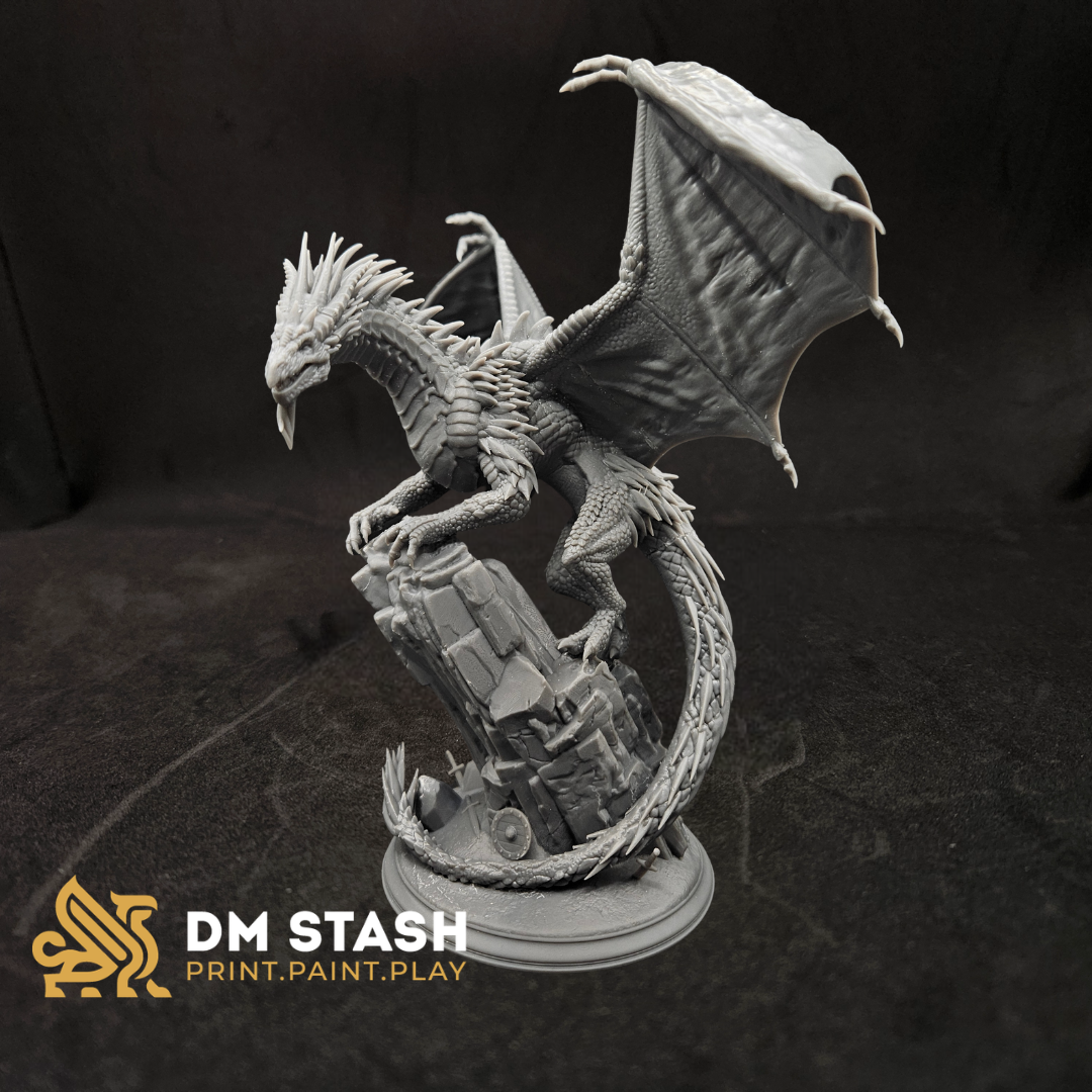 Gintharax – Adult Silver Dragon