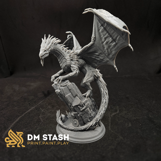 Gintharax – Adult Silver Dragon