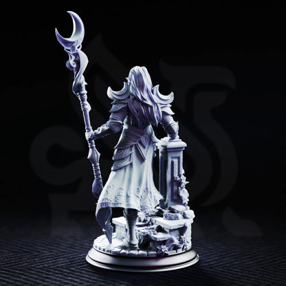 Kadna Glydrin – Arch Warden of the Moon