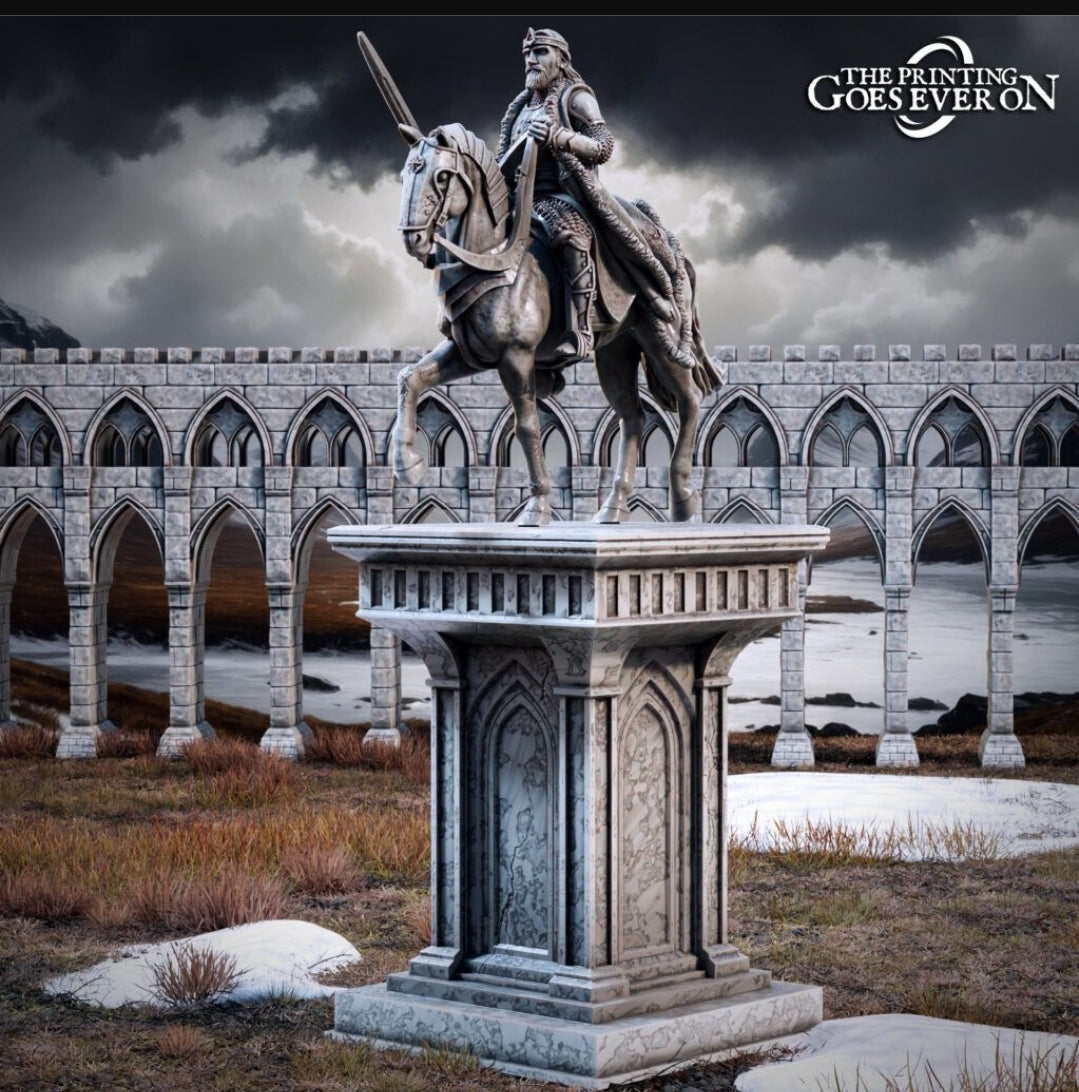 Northern King Statue